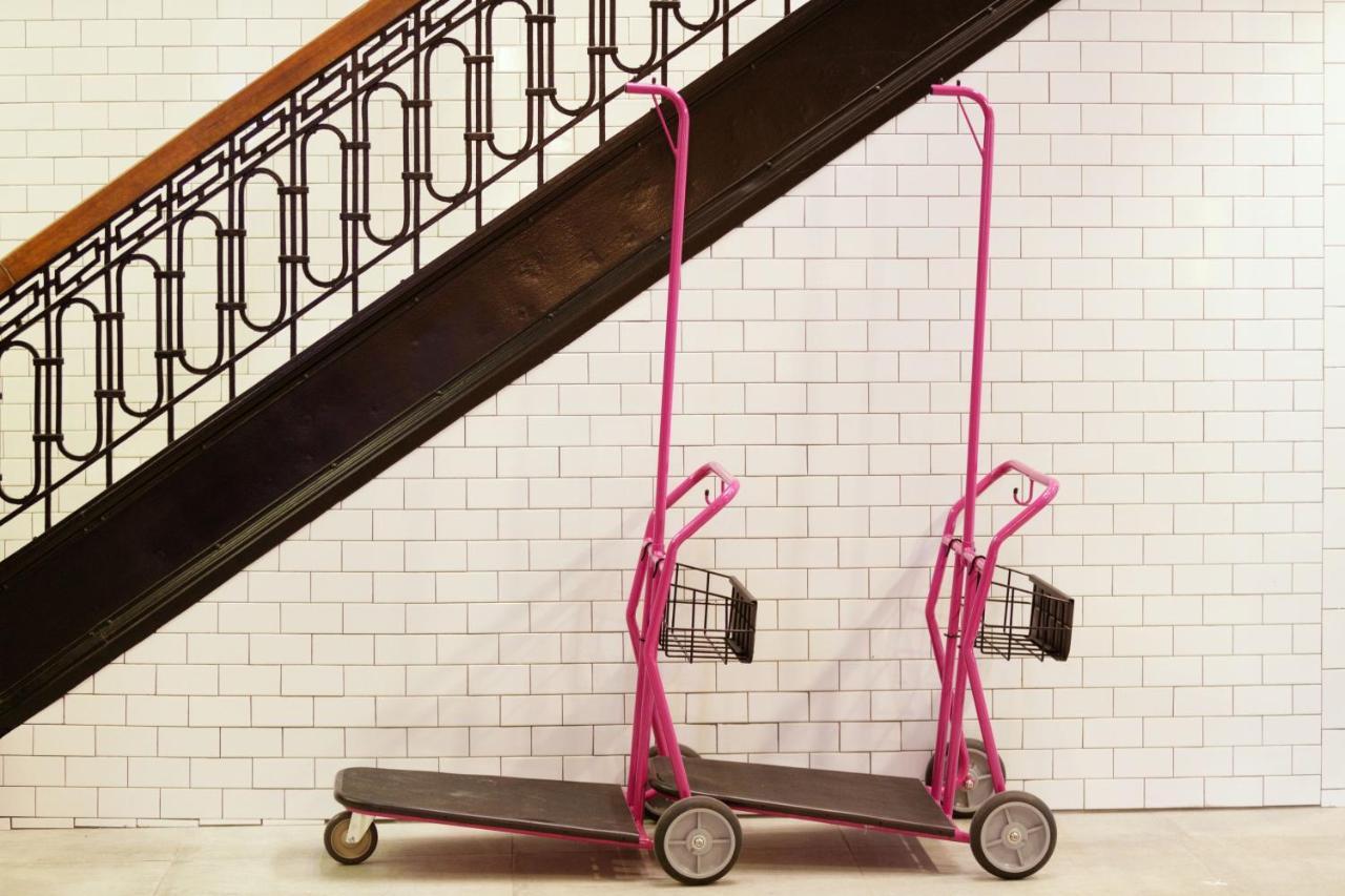 Moxy Richmond Downtown Hotel Екстериор снимка